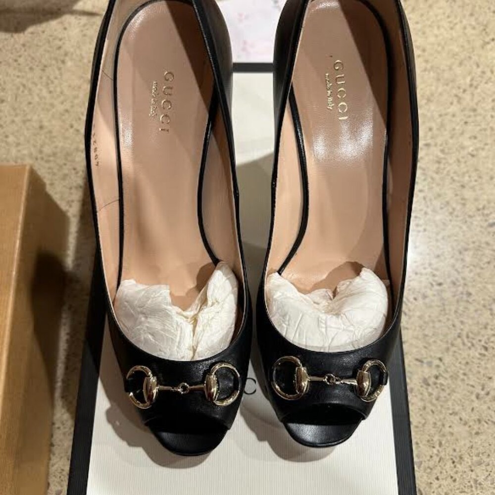 Gucci GG Horsebit Pumps Size 39 Black Peep Toe Double G High Heels Logo Buckle